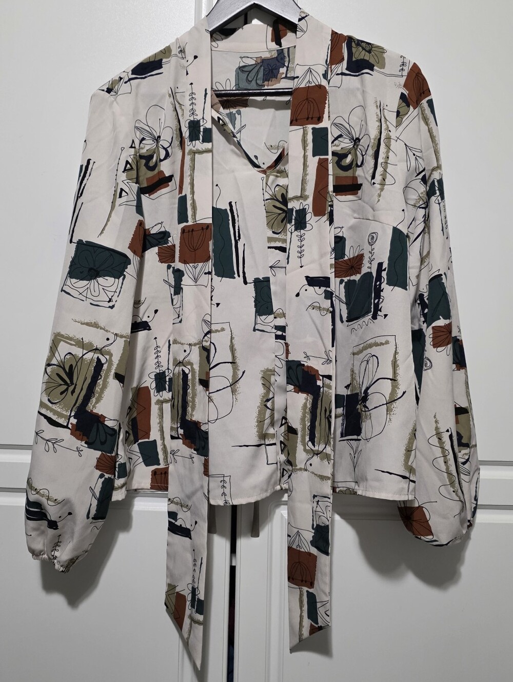 SHEIN Womens Ivory Abstract Geometric Artsy Sketch Print Tie Neck Longsleeve Top - Picture 9 of 16
